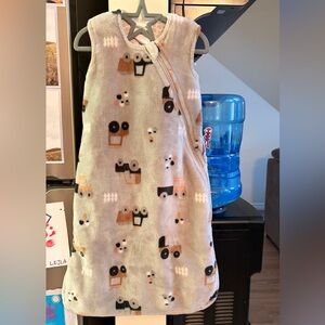 LIKE NEW- Baby Sleep Sac -0-6months